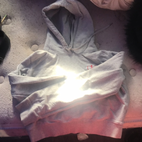 cropped hoodie - Picture 3 of 5